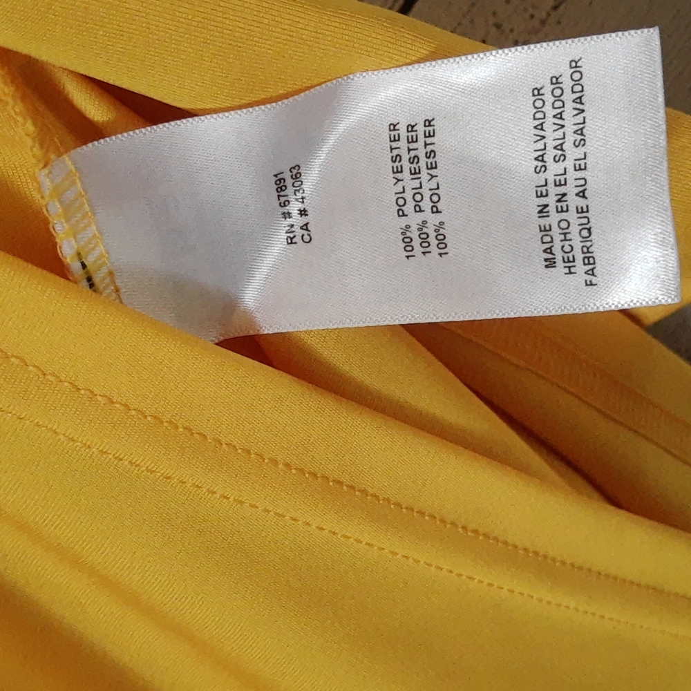 Adidas Activewear Graphic Tee T-shirt “Put In Work” Big Boys (M) - Picture 6 of 9